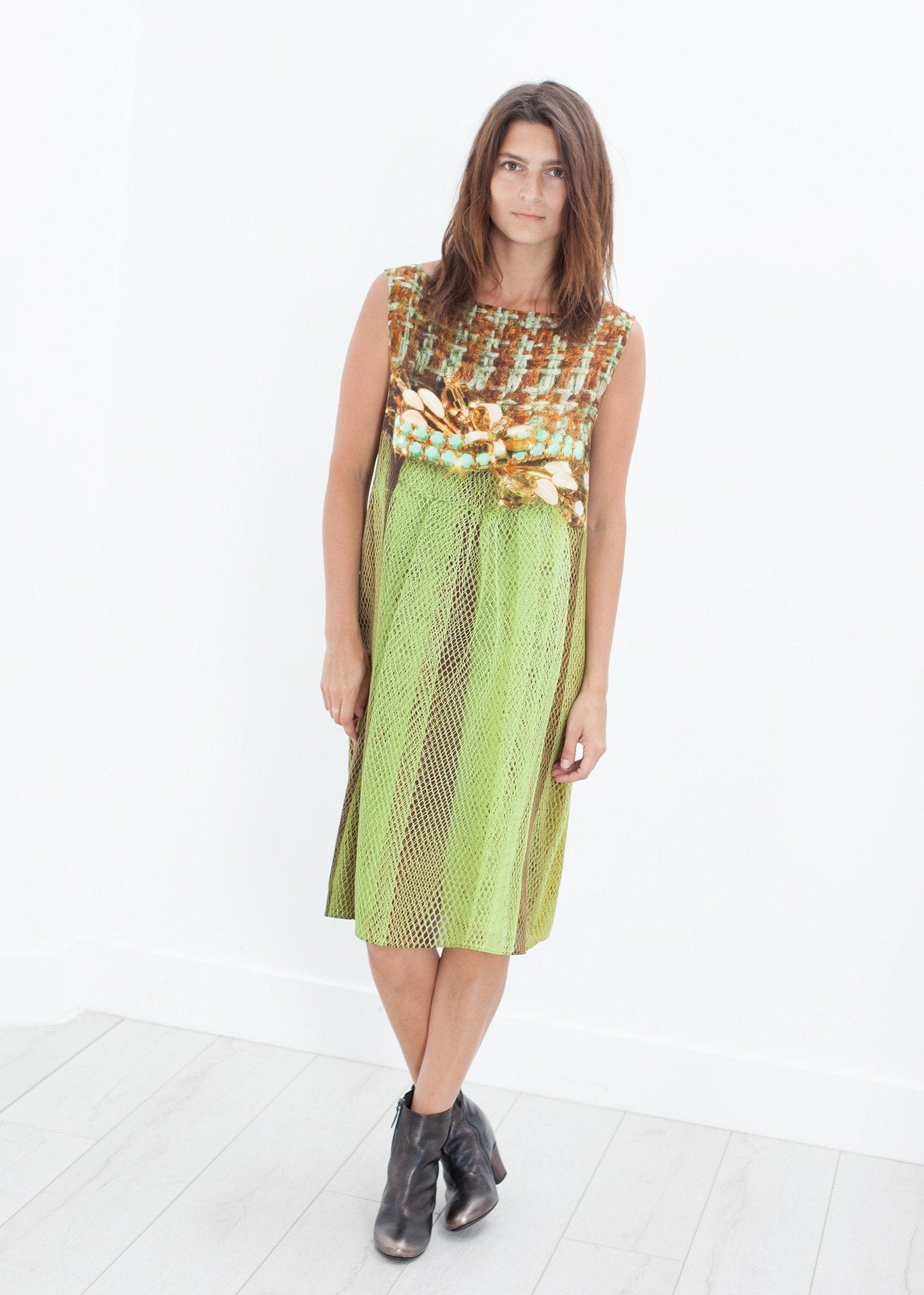 Silk Shift in Tweed und Netz