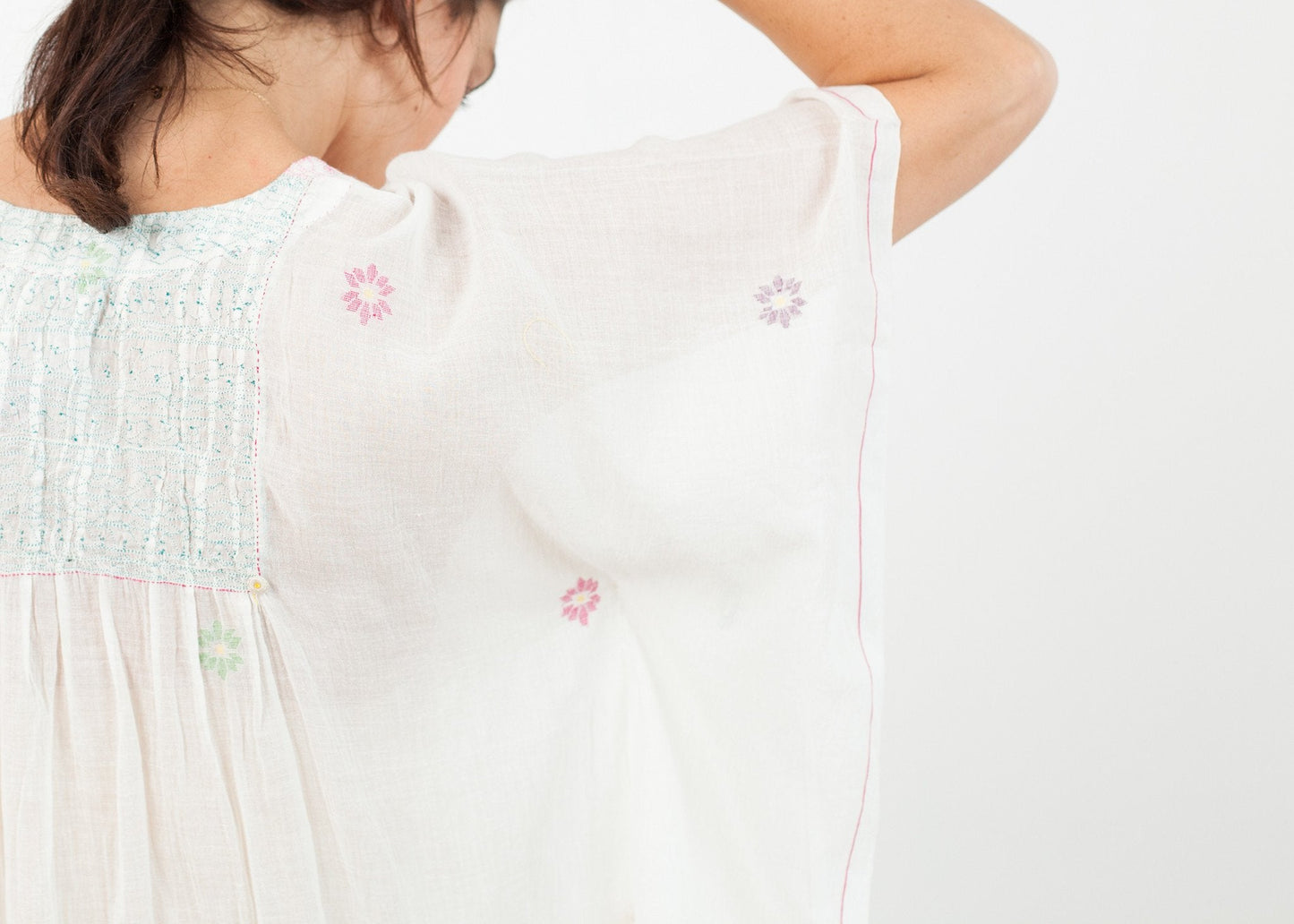 Florales Zeltkleid in Weiß