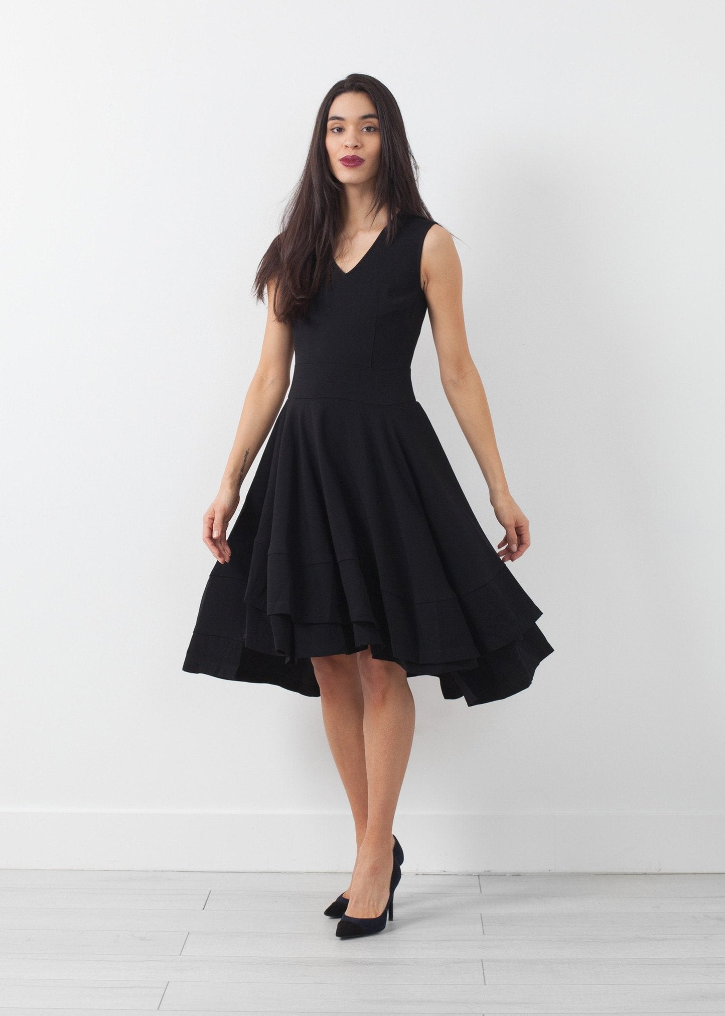 Kleid mit V-Ausschnitt