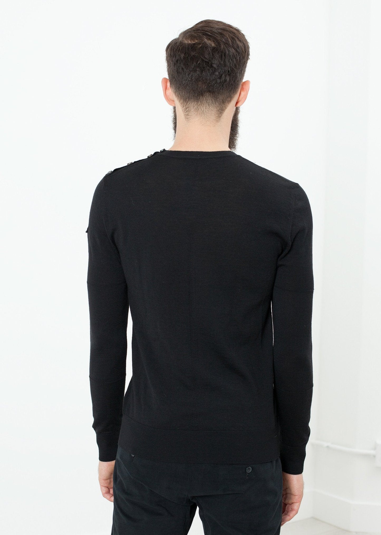 Pullover mit Knopfleiste in Schwarz