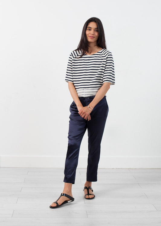 Ärmeloberteil in Navy Stripe