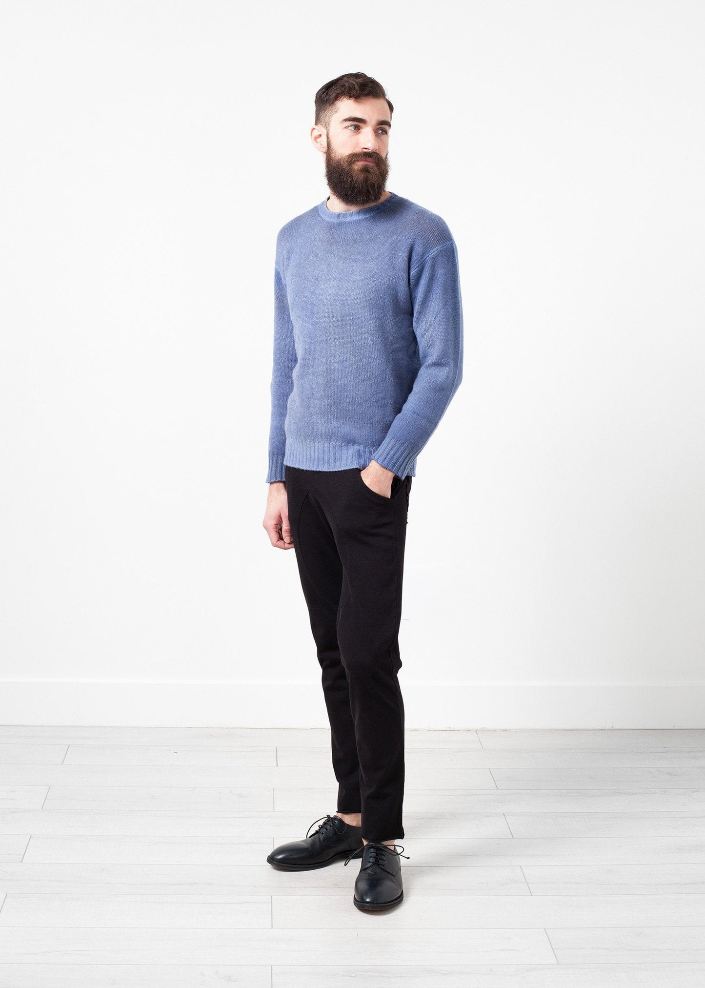 Gestrickter Kaschmirpullover